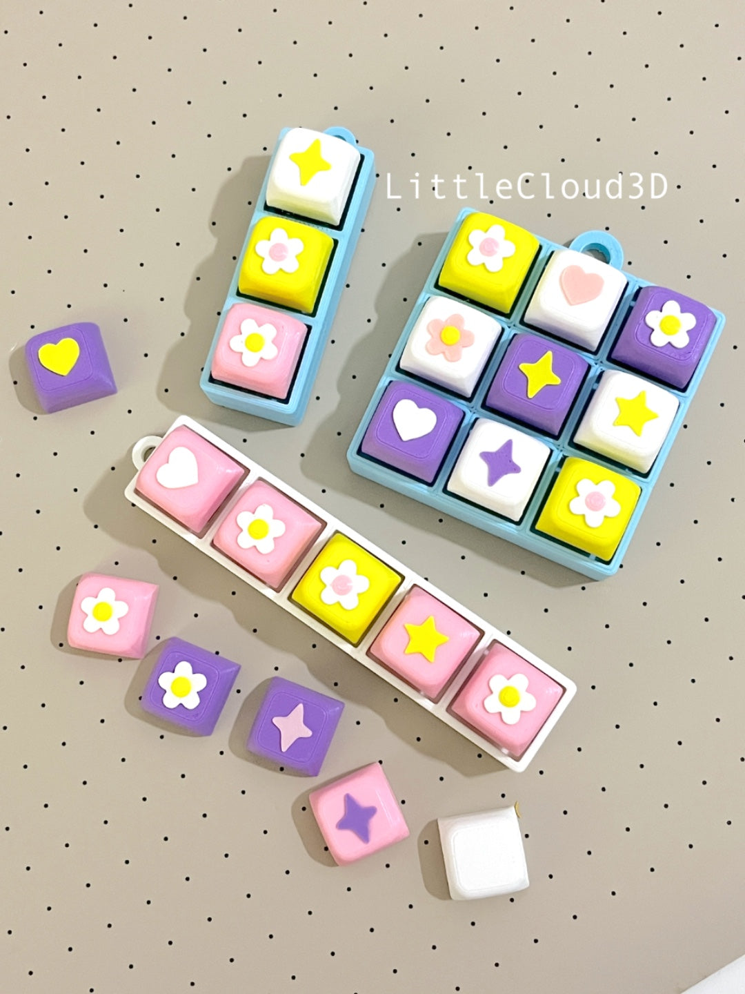 Decorative keycap and clicker examples